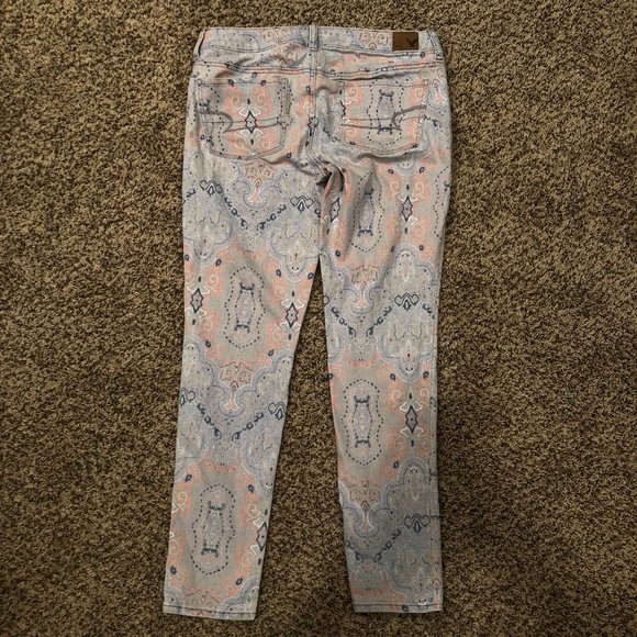 American Eagle patterned ankle jeggings - Picture 2 of 5